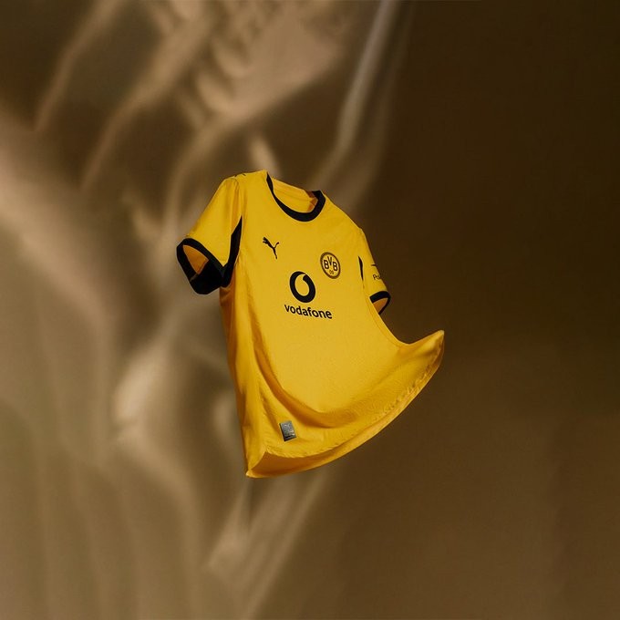 ULTRA, 北京时间, 并融入了一