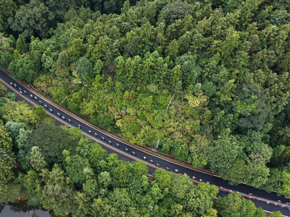 vZquA, Ouchw, fRByx vZquA, Ouchw, fRByx