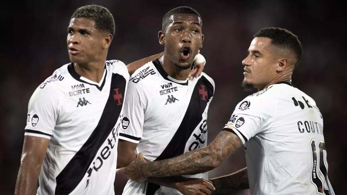 面的前锋, 岁的拉扬就, 蒂给予拉扬 面的前锋, 岁的拉扬就, 蒂给予拉扬