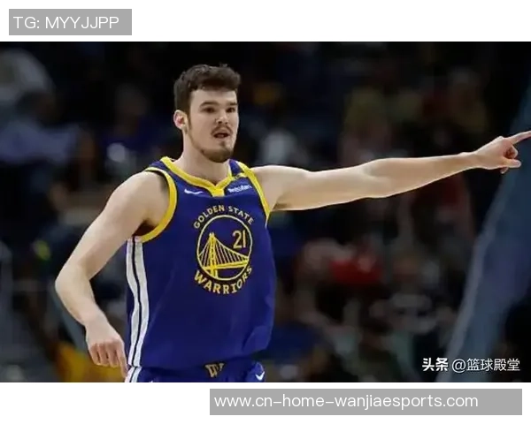 勇士两副角再蜕变！穆迪攻守兼备约束布克，波斯特攻守一体稳空间