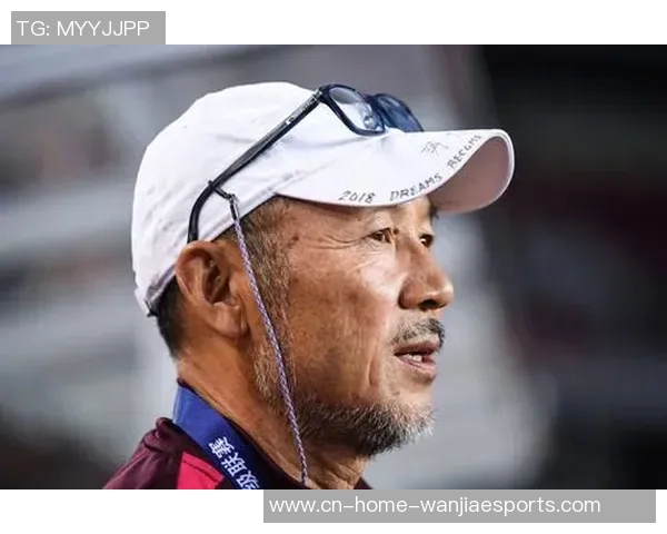 感人！张外龙：我担任韩国足协副主席时，就常常看重庆竞赛！